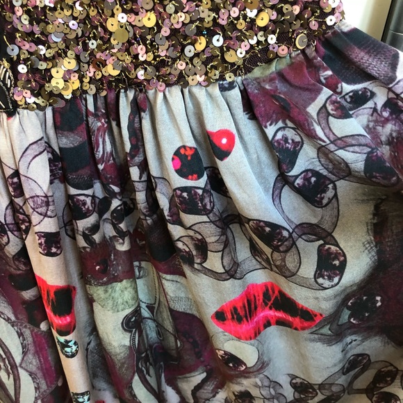 Custo Barcelona Runway Dress - Picture 3 of 5